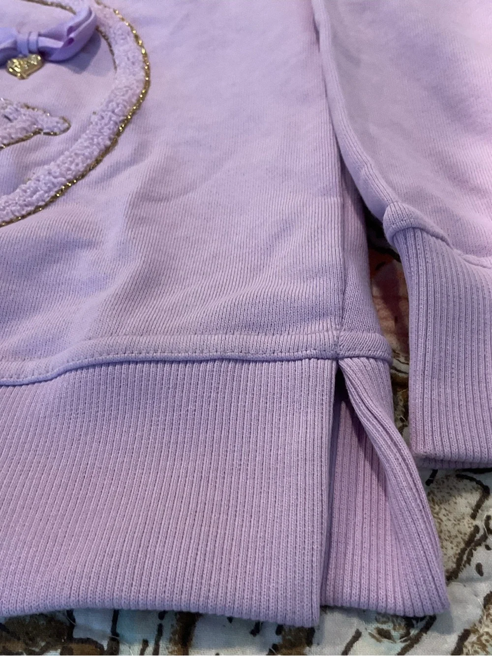 lavender purple cotton-blend sweatshirt from Angel's Face in size 6-7Y